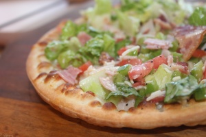 Chief Salad Pizza